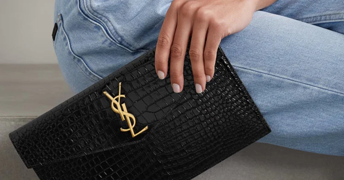 YSL: pochette e portacarte di tendenza disponibili su Blckthemall