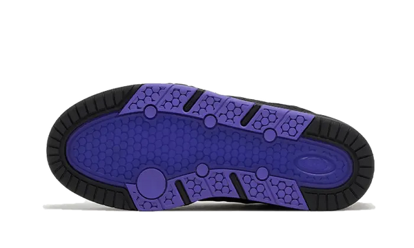 Adidas ADI2000 Yu-Gi-Oh! Yugi's World (con carta promocional sellada Dark Magician)