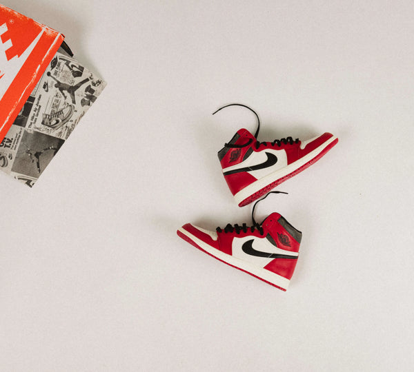 Air Jordan 1 High Chicago Lost And Found (Reimaginada)