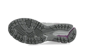 new-balance-860-v2-grey-purple