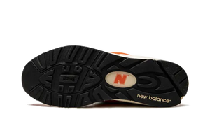 New Balance 990 V2 Made in USA Marigold