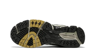 New Balance 860 V2 Earth