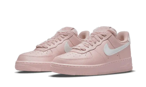 Nike Air Force 1 Low Pink Sherpa - DO6724-601
