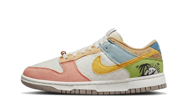 Dunk Low SE Sun Club