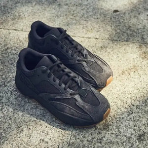 Adidas Yeezy Boost 700 Utility Black