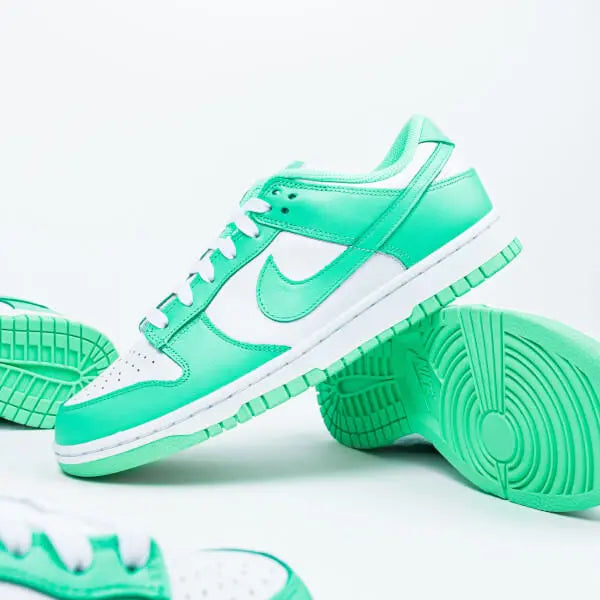 Dunk Low Green Glow Nike  Sneakers