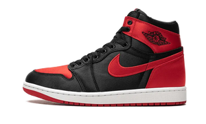 Air Jordan 1 Retro High OG Satin Bred