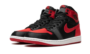 Air Jordan 1 Retro High OG Satin Bred