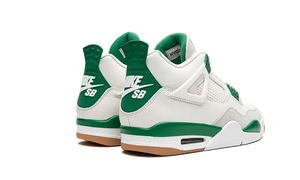 Air Jordan 4 Retro SB Pine Green