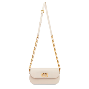 Avenida Montaigne, 30 - Blckthemall s.r.l.