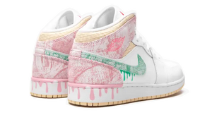 Air Jordan 1 Mid SE Paint Drip