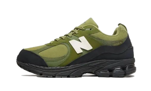 New Balance 2002R The Basement Oliva Negro