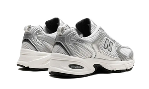 New Balance 530 Gris Materia Plata Metalizado