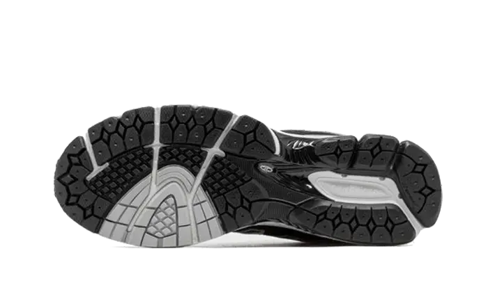 New Balance 860 Black White Silver