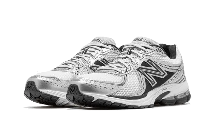 New Balance 860 Black White Silver