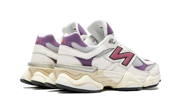 New Balance 9060 Magenta