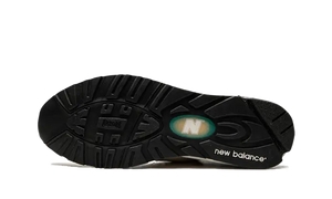 New Balance 990 V2 Kith Tannin