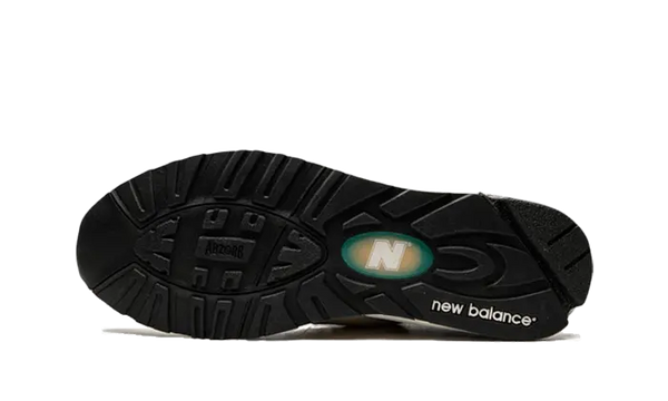 New Balance 990 V2 Kith Tannin