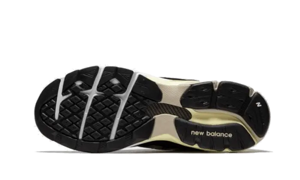 New Balance 990 V3 Black Green Yellow - M990CP3