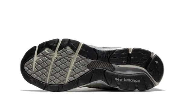 New Balance 990 V3 Patta Keep Your Family Close