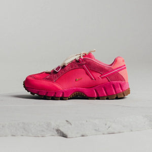Nike Air Humara LX Jacquemus Rosa
