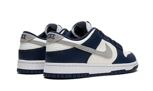 Nike Dunk Low Summit White Midnight Navy