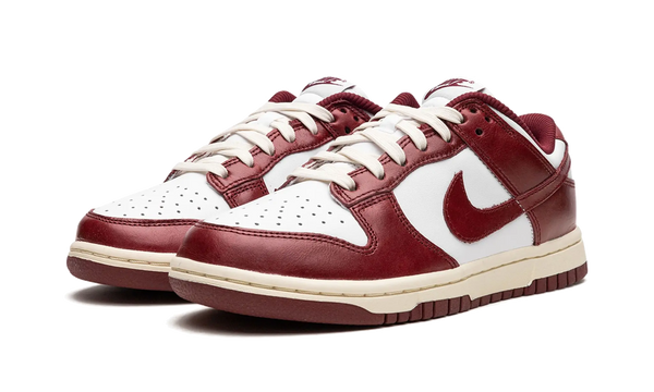 Nike Dunk Low PRM Team Red