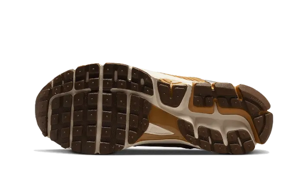 Nike Zoom Vomero 5 Wheat Grass Cacao Wow