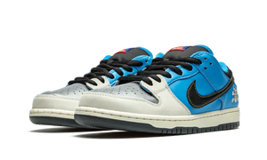Nike SB Dunk Low Instant Skateboards - CZ5128-400