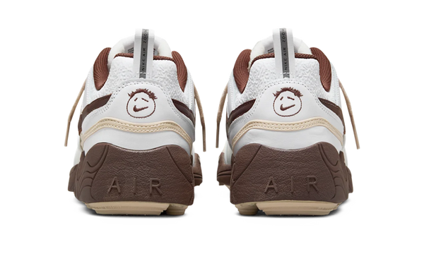 Travis Scott Nike Zoom Field Jaxx Light Chocolate -  Nike