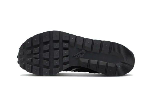 Nike Vaporwaffle sacai Jean Paul Gaultier Black White - DH9186-001