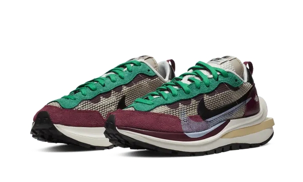 Nike Vaporwaffle Sacai Villain Red Neptune Green - DD3035-200