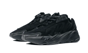 Adidas Yeezy 700 MNVN Triple Black - FV4440