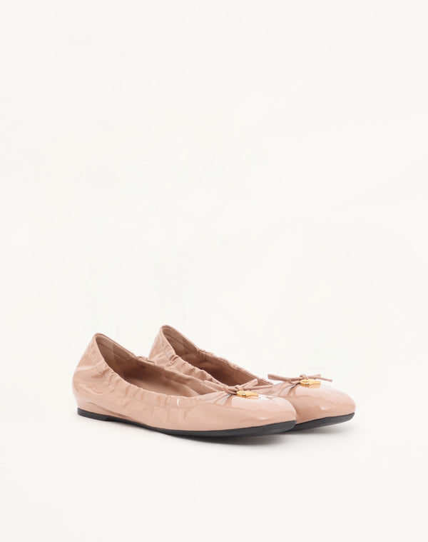Ballerina Vlogo Signature In Vernice 