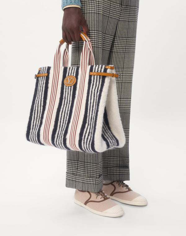 Maglione Girocollo In Lana Con Ricamo Vlogo
