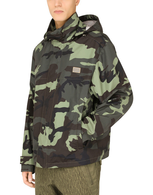 CAMOUFLAGE-PRINT NYLON JACKET