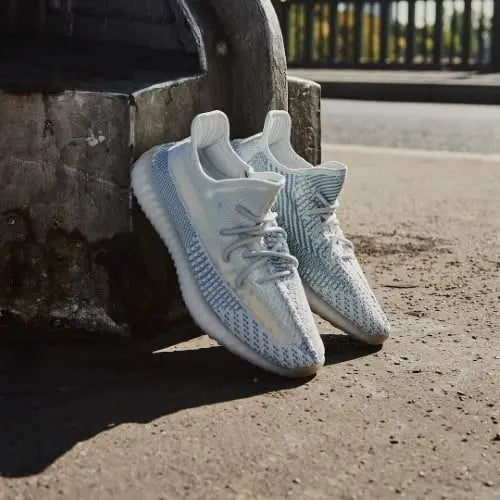 Yeezy Boost 350 V2 Cloud White Non Reflective Blckthemall s.r.l.s