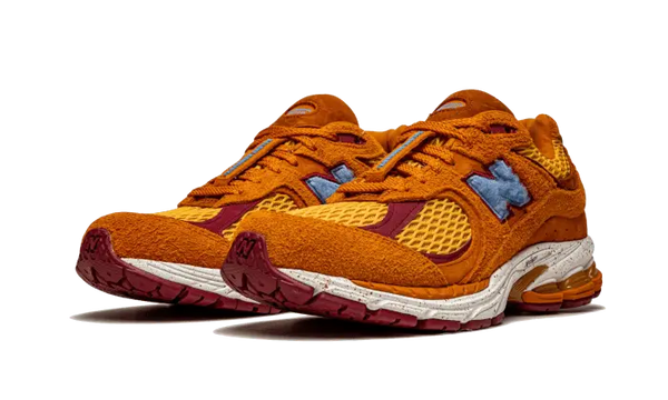 New Balance 2002R Salehe Bembury Peace Be The Journey - ML2002R1