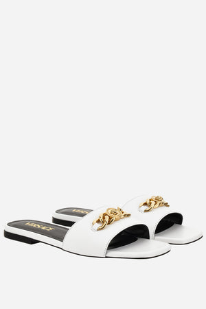 Icon Chain Flat Sandal  In Calf Leather