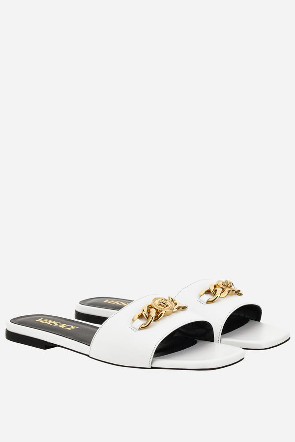 Icon Chain Flat Sandal  In Calf Leather