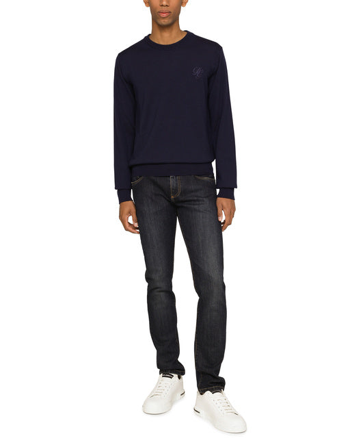 ROUND NECK KNIT