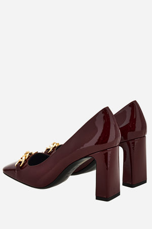 Icon Chain Pump  In Patent Leather