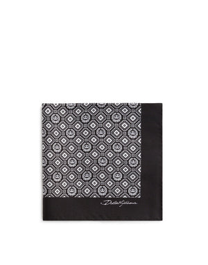 SILK POCKET SQUARE WITH TIE PRINT