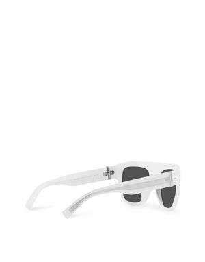 TRADITIONAL SUNGLASSES