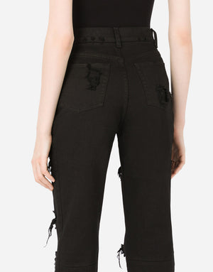 BOYFRIEND JEANS WITH RIPS