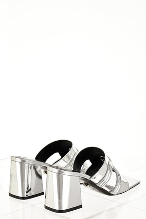 Medusa 95 Mule In Laminated Calf Leather
