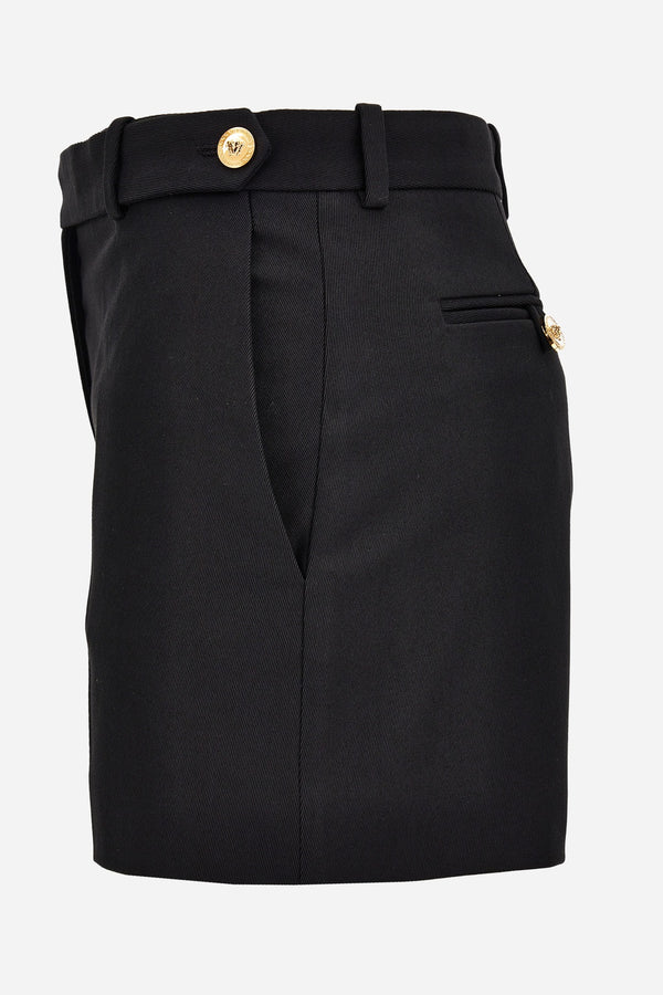Shorts In Responsible Fluid Cotton Gabardine