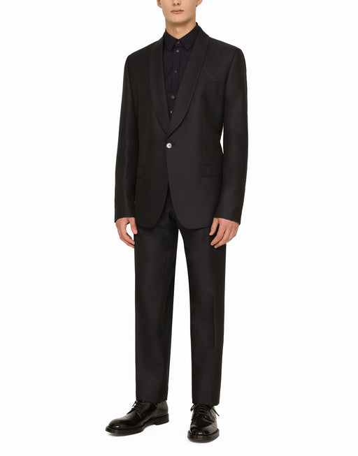 SUIT