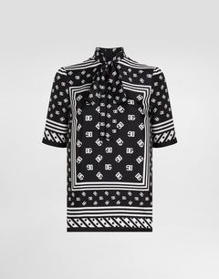SHORT-SLEEVED SILK BLOUSE WITH PUSSY-BOW AND ALL-OVER DG LOGO SCARF PRINT