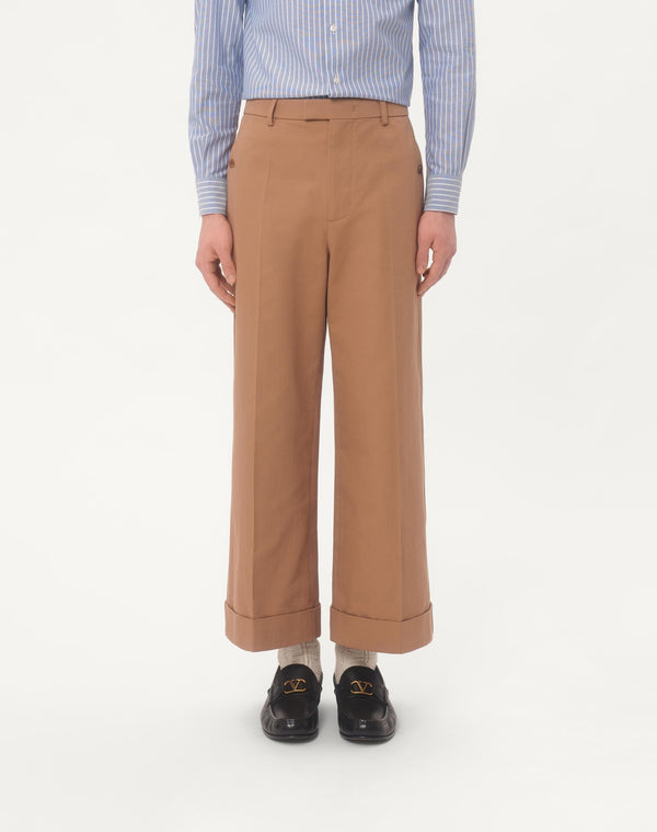 Pantalone In Gabardina Di Cotone Con Risvolto
